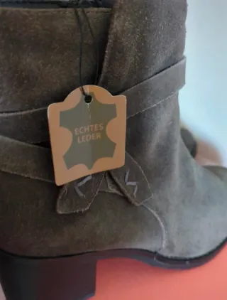 Stivaletti 37 pelle scamosciata marrone