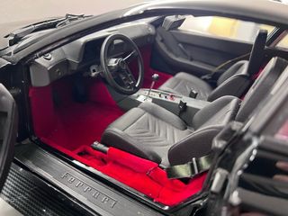 Ferrari testarossa 1:8