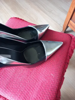 Zapatos Zara Talla 41 Negros y Plata
