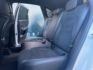 MERCEDES-BENZ Clase B B180 D AMG