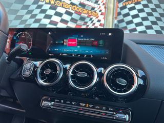 MERCEDES-BENZ Clase B B180 D AMG