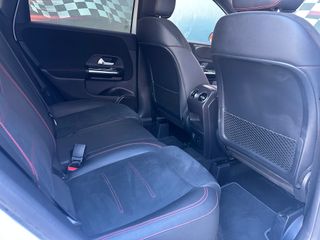 MERCEDES-BENZ Clase B B180 D AMG