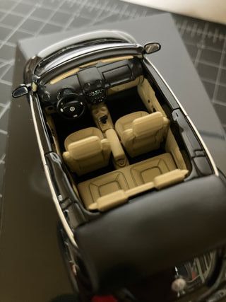 Volkswagen New Beetle. 1:43