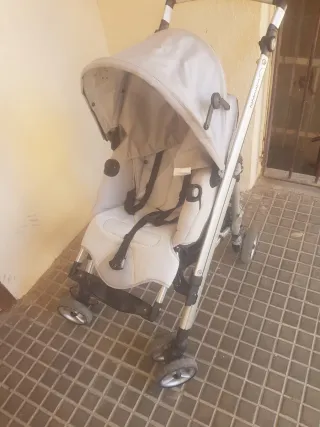 Silla de paseo Bebeconfort gris