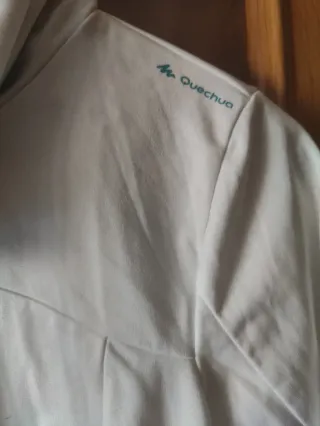 Sudadera Quechua cuello alto Talla M