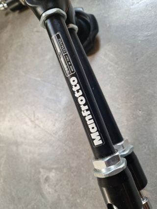 2 Brazos Mágicos Manfrotto + Trípode de piso