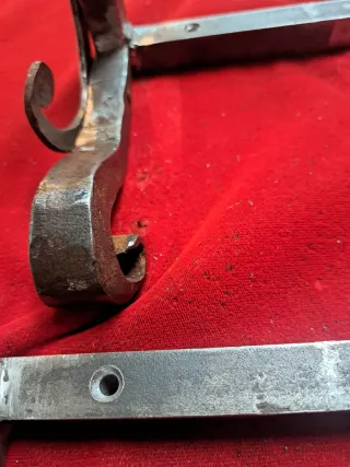 Repisa de forja artesanal morez