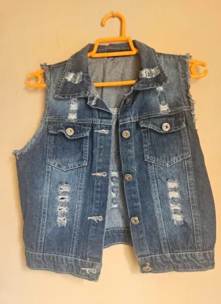 Conjunto vaquero chaleco y pantalón