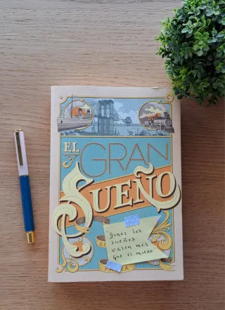 Pack de libros de distintos géneros