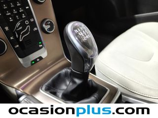 Volvo V40 Cross Country D2 Momentum 85 kW (115 CV)