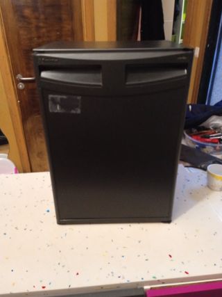 Nevera minibar