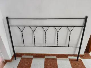 Cabecero de forja negro