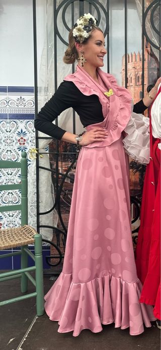 Traje Sevillanas Falda y Mantón