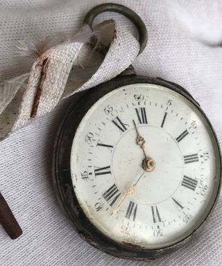 Reloj Plata Circa Suiza Bolsillo s.XIX + Regalo