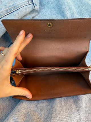 Louis Vuitton Cartera Cadena Marrón Dorada