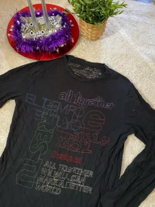 Camiseta Desigual manga larga all together