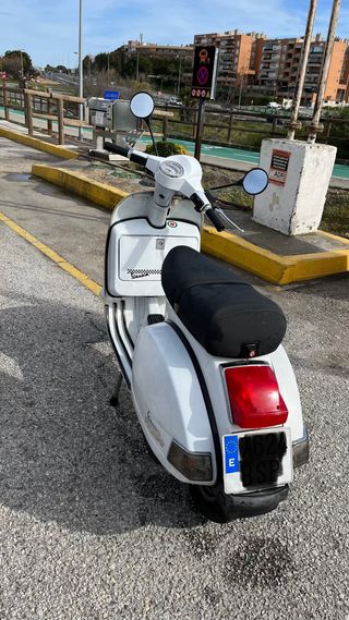 Vespa 200 PX Disco