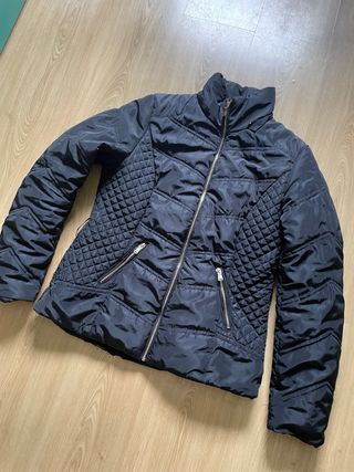 Cazadora impermeable negra L