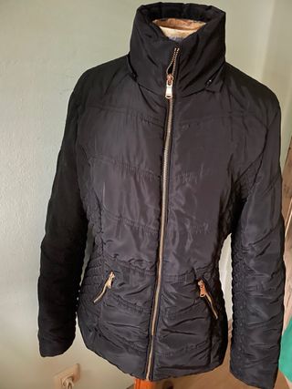 Cazadora impermeable negra L
