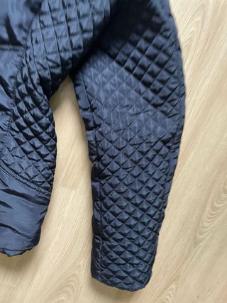 Cazadora impermeable negra L