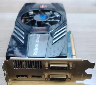 3 Tarjetas Gráficas Antiguas