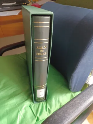 Hojas Ferrer de sellos España 2002 y 2003 y sellos