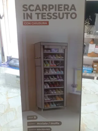 Scarpiera in tessuto beige e multicolor