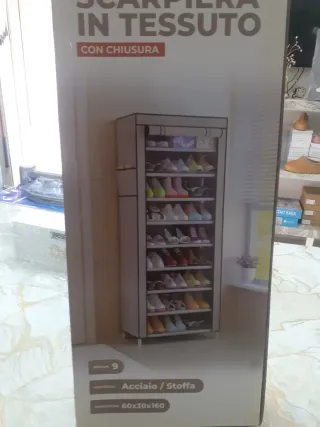 Scarpiera in tessuto beige e multicolor