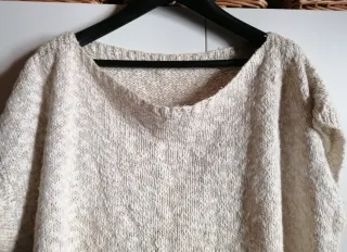 Pullover smanicato beige taglia unica