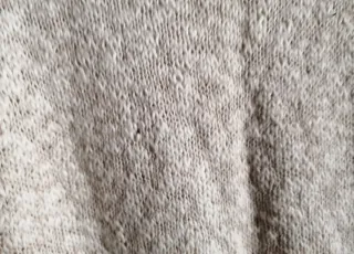 Pullover smanicato beige taglia unica