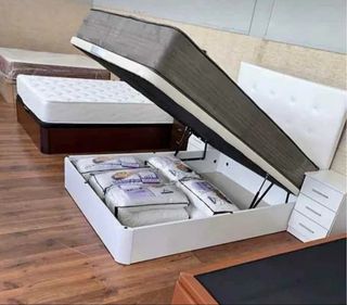 Canapés + colchones + Cabeceros