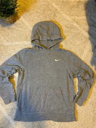 Sudadera Nike Gris Logo Blanco Talla S