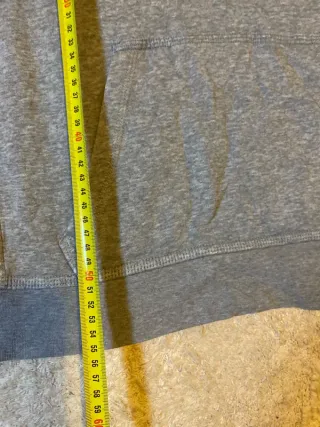 Sudadera Nike Gris Logo Blanco Talla S