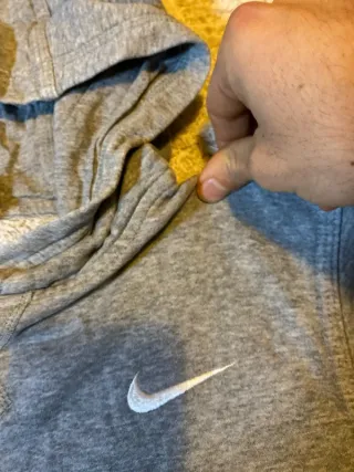 Sudadera Nike Gris Logo Blanco Talla S