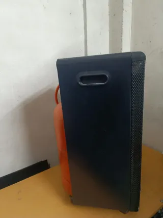 Calentador de butano negro