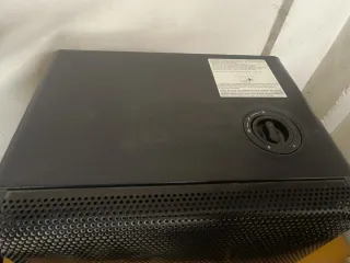 Calentador de butano negro