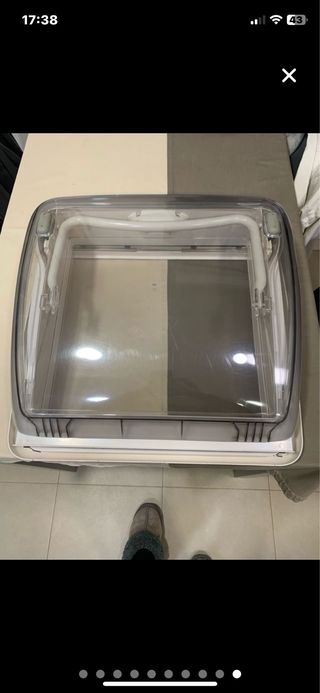 Claraboya mini Heki 40x40 de Dometic, como nueva