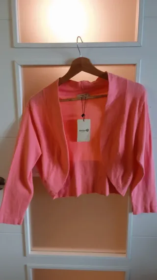 Chaqueta corta El Corte Inglés talla 42 pequeña