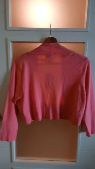 Chaqueta corta El Corte Inglés talla 42 pequeña