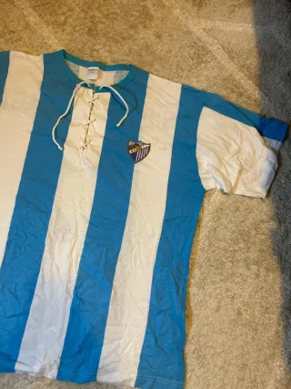 Camiseta Málaga FC Rayas Azul y Blanca