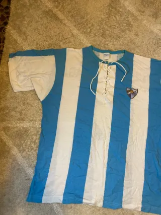 Camiseta Málaga FC Rayas Azul y Blanca
