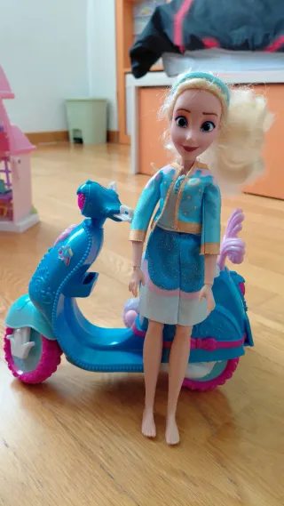 Muñeca Cenicienta con Moto