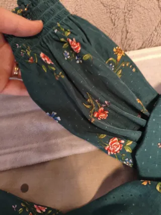 Vestido Zara floral verde