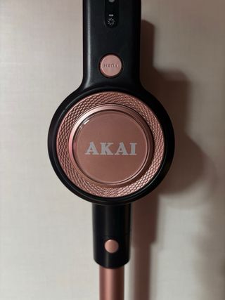 Aspirapolvere senza filo AKAI