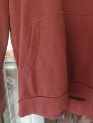 Sudadera Álvaro Moreno granate