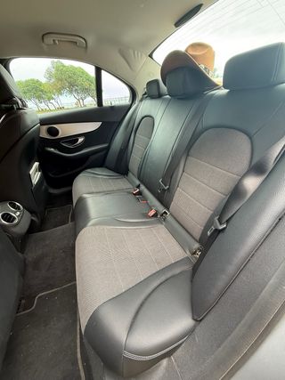 Mercedes-Benz Clase C 220 Bluetec Avantgarde