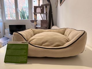 Cama para gato o perro pequeño – Zooplus – NUEVA