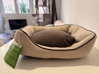 Cama para gato o perro pequeño – Zooplus – NUEVA