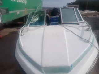 Barca Glastron Laraya 5m