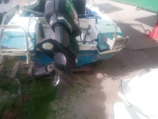 Barca Glastron Laraya 5m